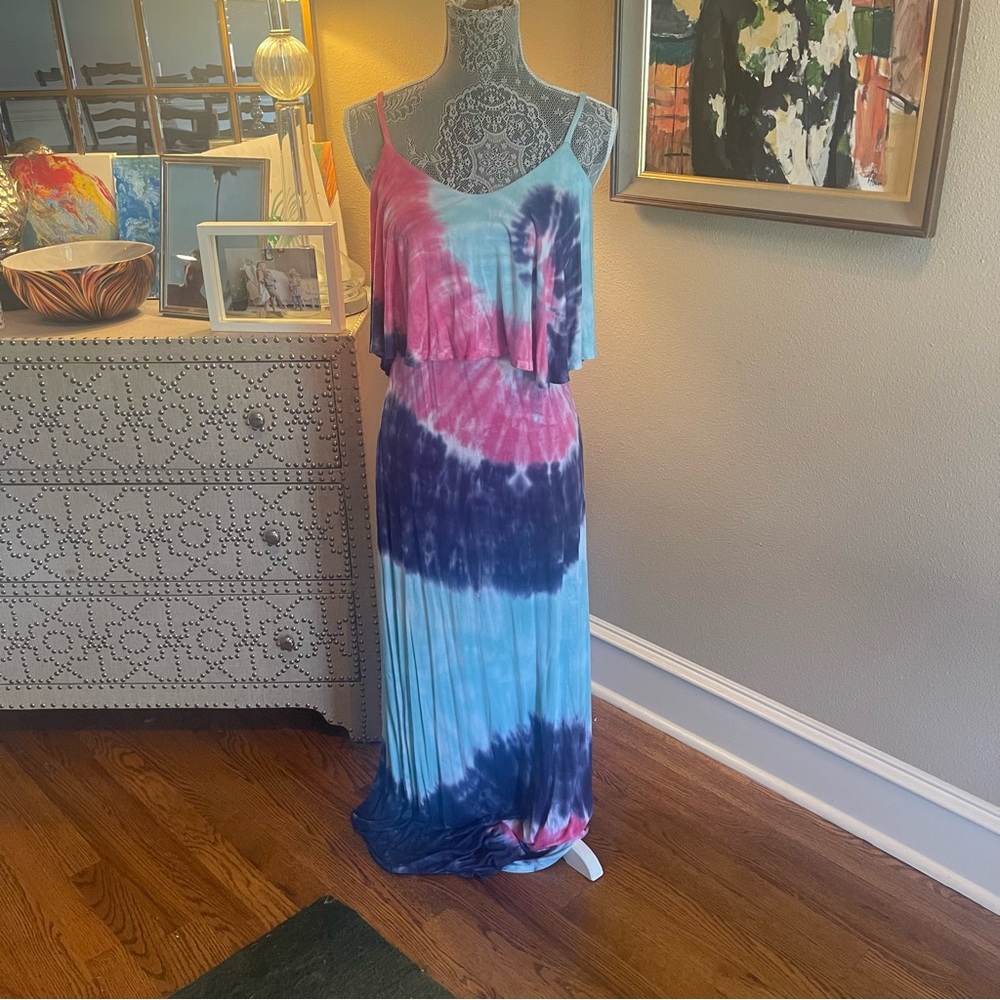 Boutique Tie dye ruffle maxi dress sz M